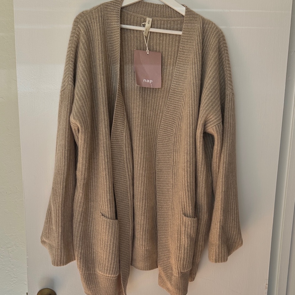 Women's Cozy Beige Cardigan 100% Cashmere